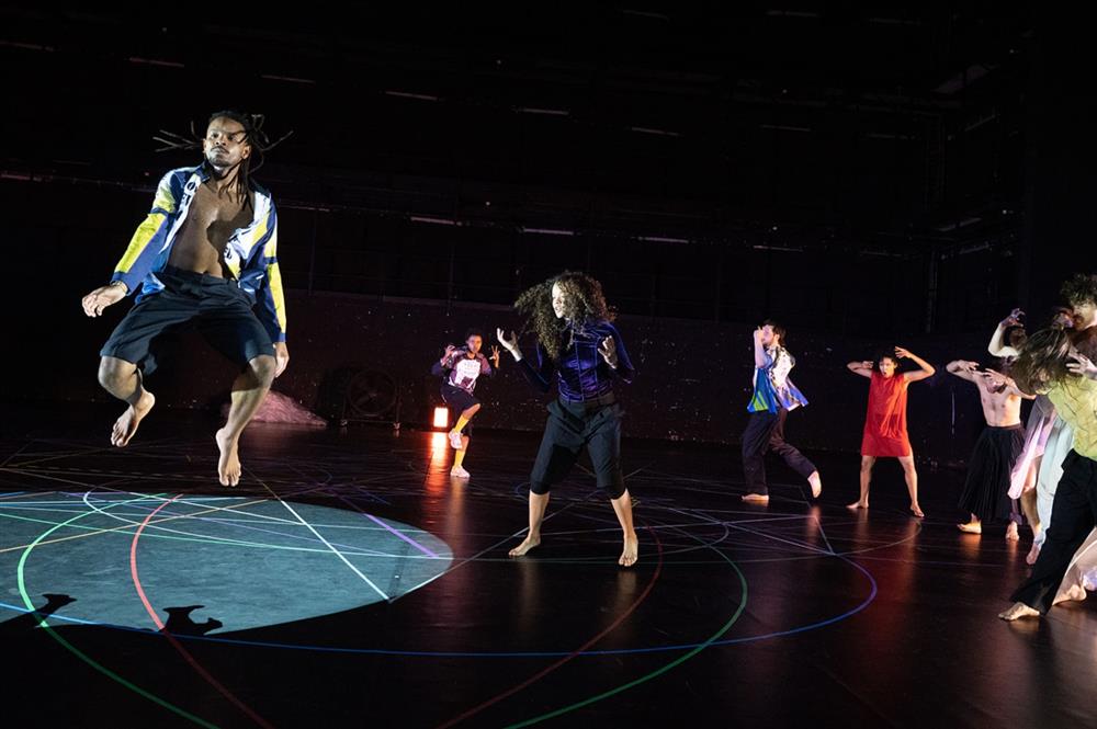 Exit Above - Anne Teresa De Keersmaeker