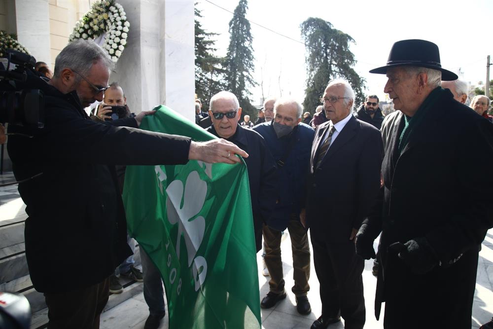 Κηδεία - Τάκης Οικονομόπουλος