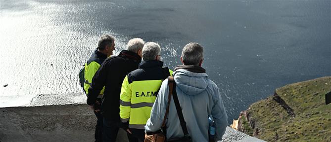 Σαντορίνη: Αυτοψία Λέκκα στην Καλντέρα - “Κίνδυνος κατολισθήσεων στο τελεφερίκ” (εικόνες)