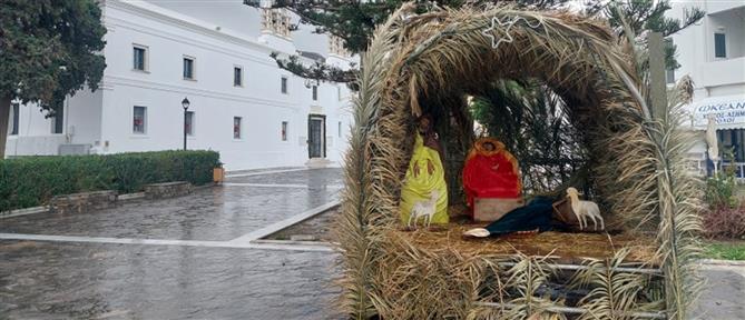 Πάρος - Εκατονταπυλιανή: Έκλεψαν... τον Χριστό από την φάτνη (εικόνες)