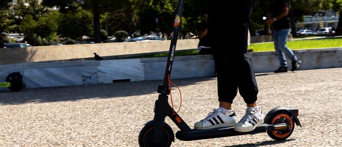 Τροχαίο ατύχημα με πατίνι: Στο νοσοκομείο δύο παιδιά μετά από σύγκρουση με αυτοκίνητο
